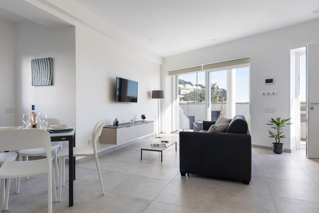 Oneweek Gaeta Suites And Apartments מראה חיצוני תמונה