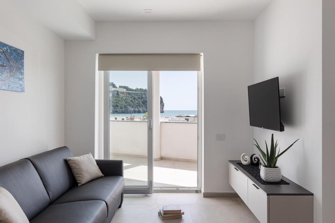 Oneweek Gaeta Suites And Apartments מראה חיצוני תמונה