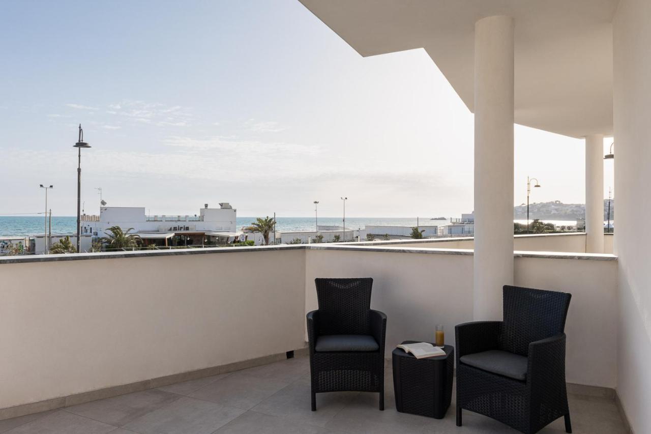 Oneweek Gaeta Suites And Apartments מראה חיצוני תמונה