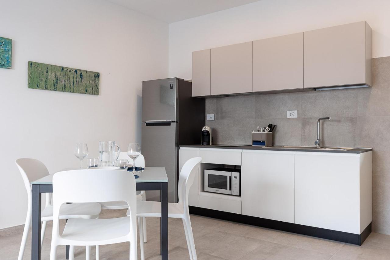 Oneweek Gaeta Suites And Apartments מראה חיצוני תמונה